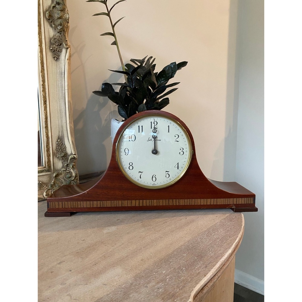 Vintage Seth Thomas Lynton Electric Mantle Clock